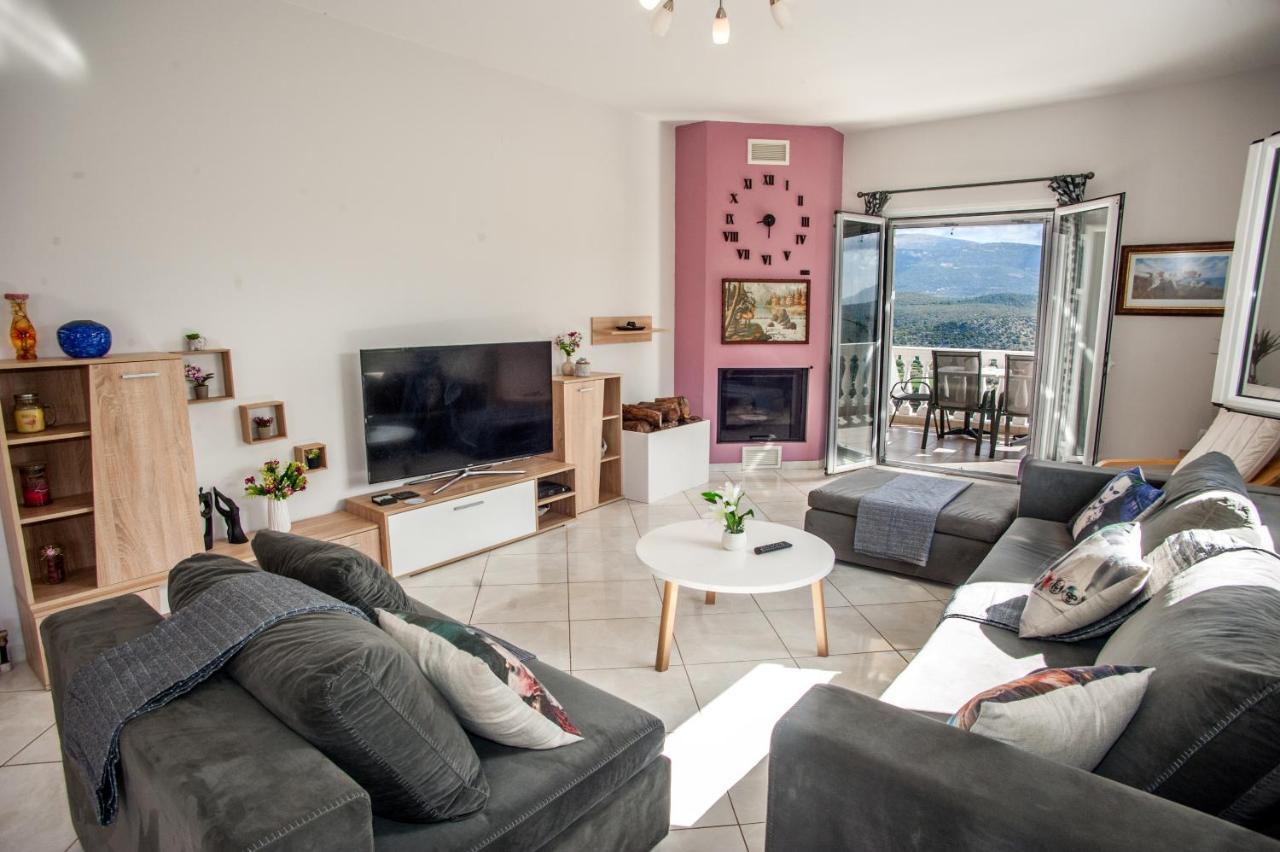 Nikos Apartments Spacious And Panoramic Argostoli  Exterior photo