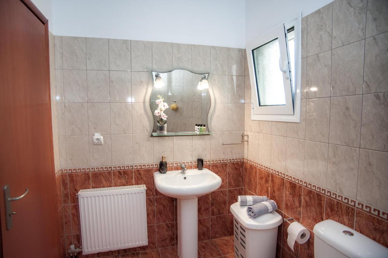 Nikos Apartments Spacious And Panoramic Argostoli  Exterior photo